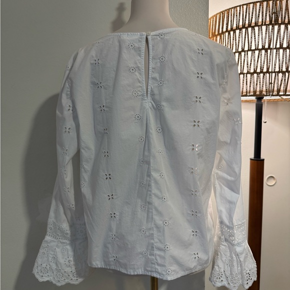 Gap White Eyelet Ruffle Sleeve Blouse Floral Women's Size L - Picture 2 of 4